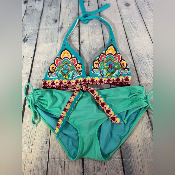 VINTAGE Victoria’s Secret Teal Mandela Boho Halter Top and Solid Bottom Bikini M - Picture 1 of 9